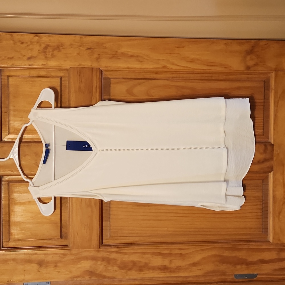 Sleeveless top